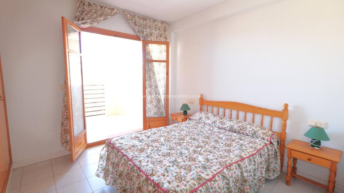 Resale - Apartment - Torrevieja - La Veleta - Mar Azul