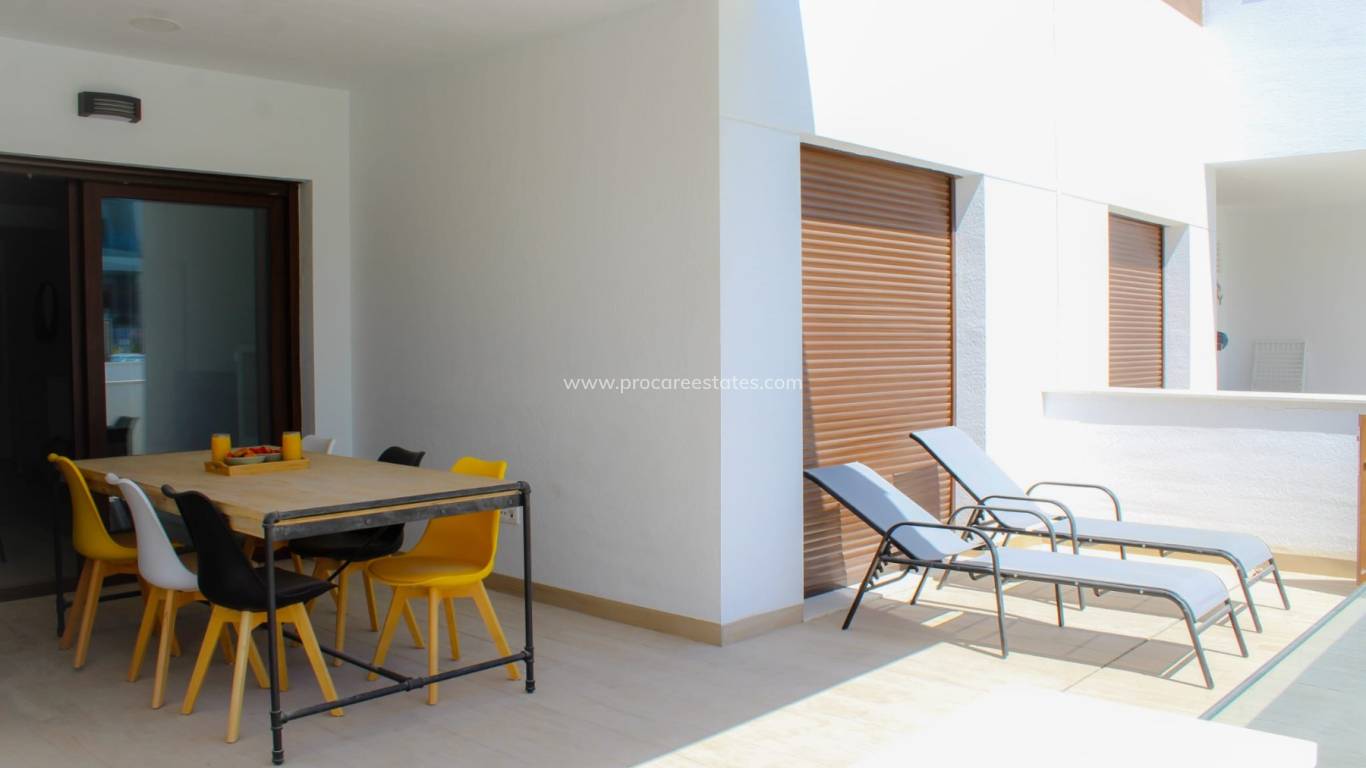 Resale - Apartment - Torrevieja - Los Balcones