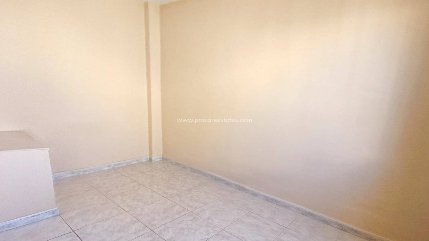 Resale - Apartment - Torrevieja - Los Balcones