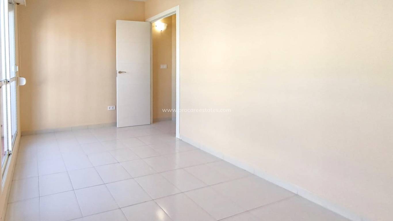 Resale - Apartment - Torrevieja - Los Balcones