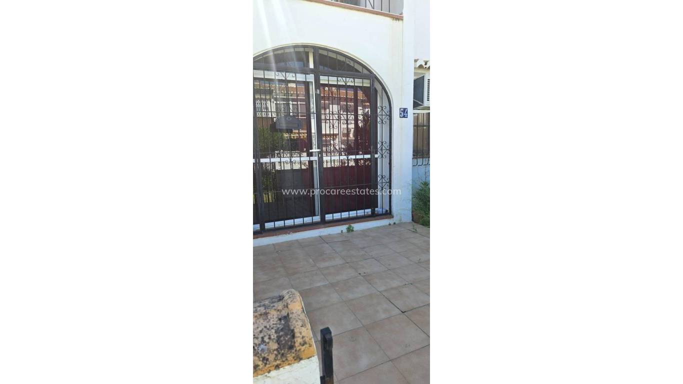 Resale - Apartment - Torrevieja - Los Balcones