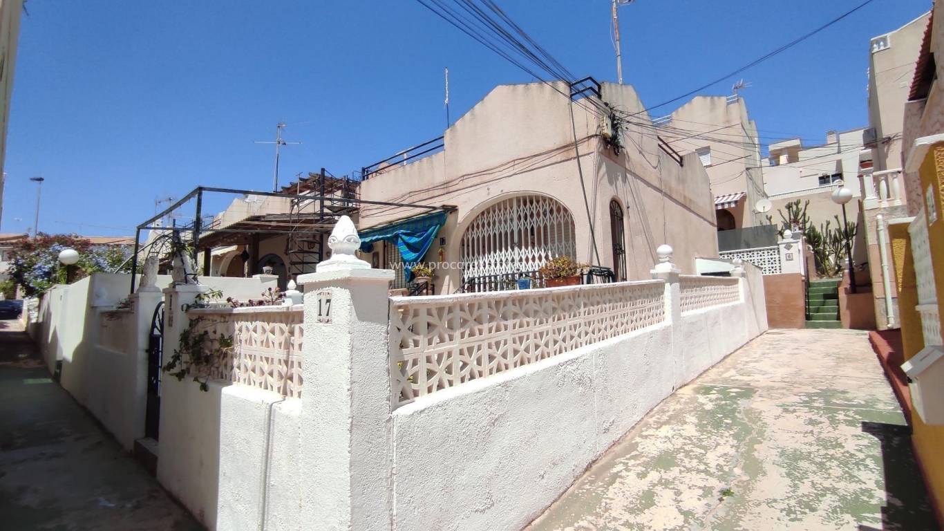 Resale - Apartment - Torrevieja - Los Balcones