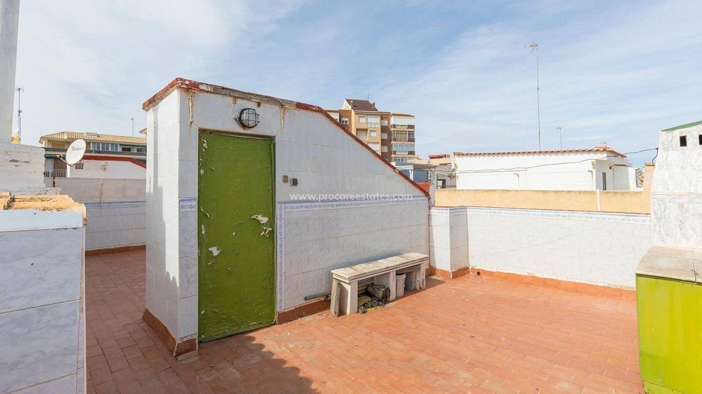 Resale - Apartment - Torrevieja - Los Europeos