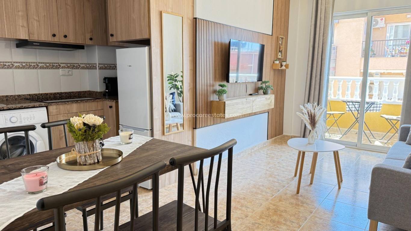 Resale - Apartment - Torrevieja - Los Europeos