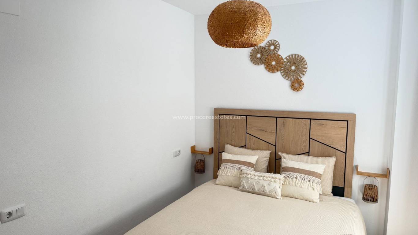 Resale - Apartment - Torrevieja - Los Europeos
