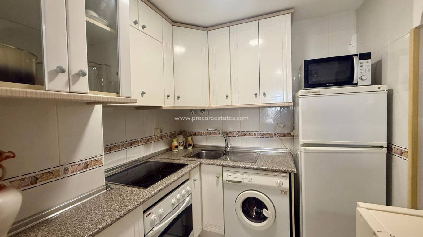 Resale - Apartment - Torrevieja - Los Europeos