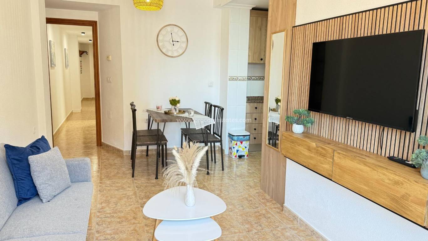 Resale - Apartment - Torrevieja - Los Europeos