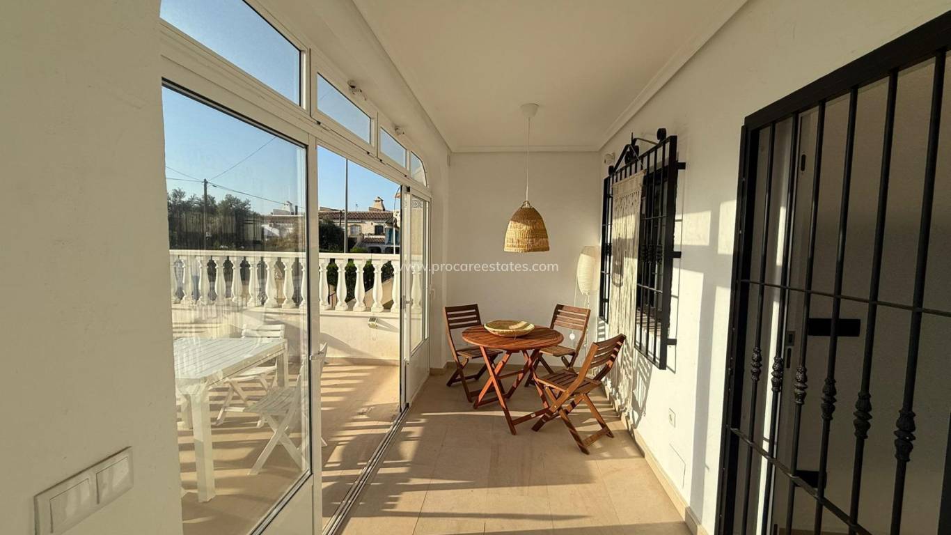Resale - Apartment - Torrevieja - Miramar - Torre del Moro