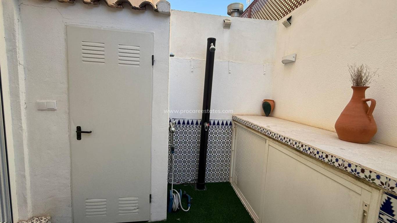 Resale - Apartment - Torrevieja - Miramar - Torre del Moro