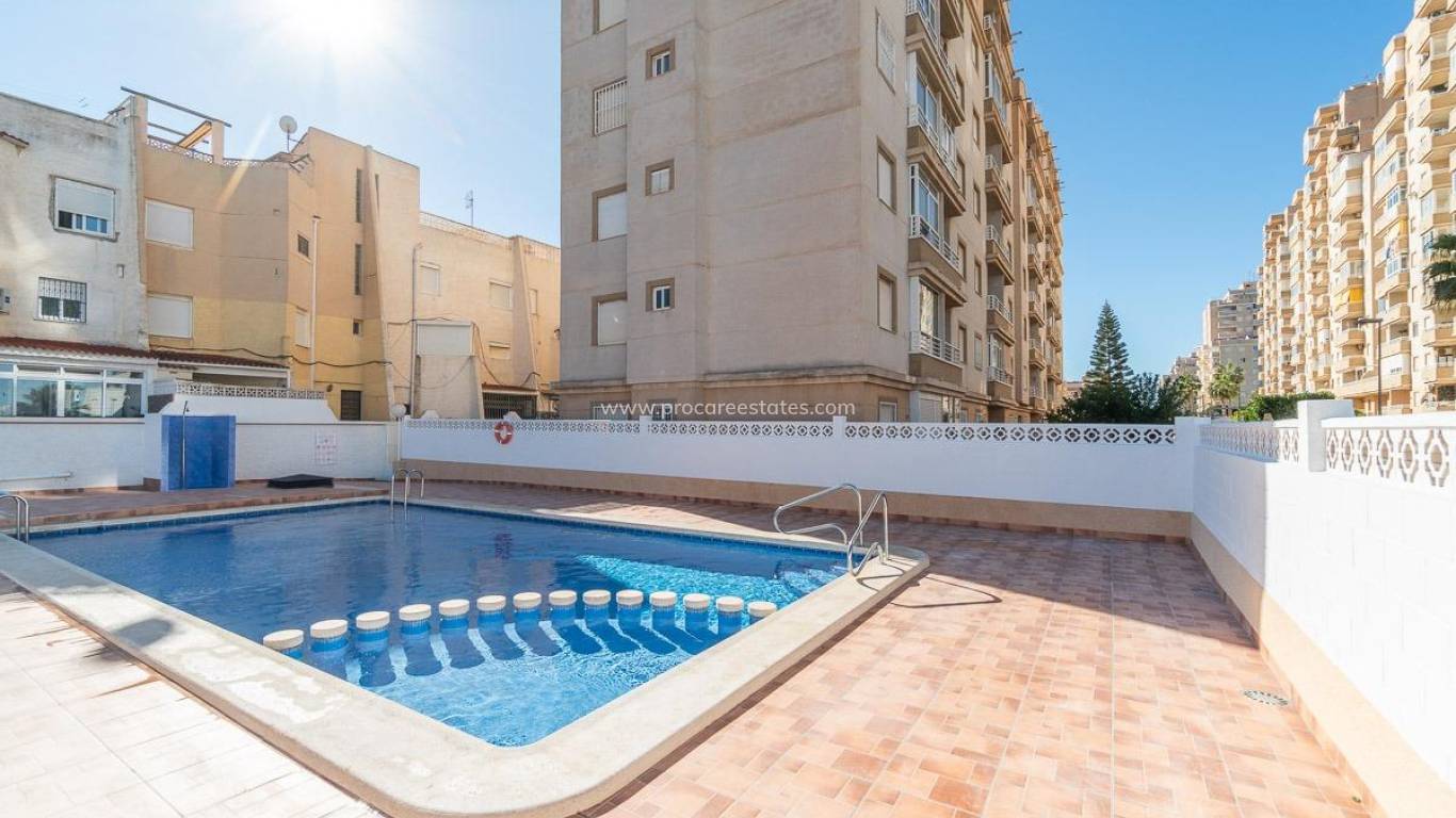 Resale - Apartment - Torrevieja - Nueva Torrevieja