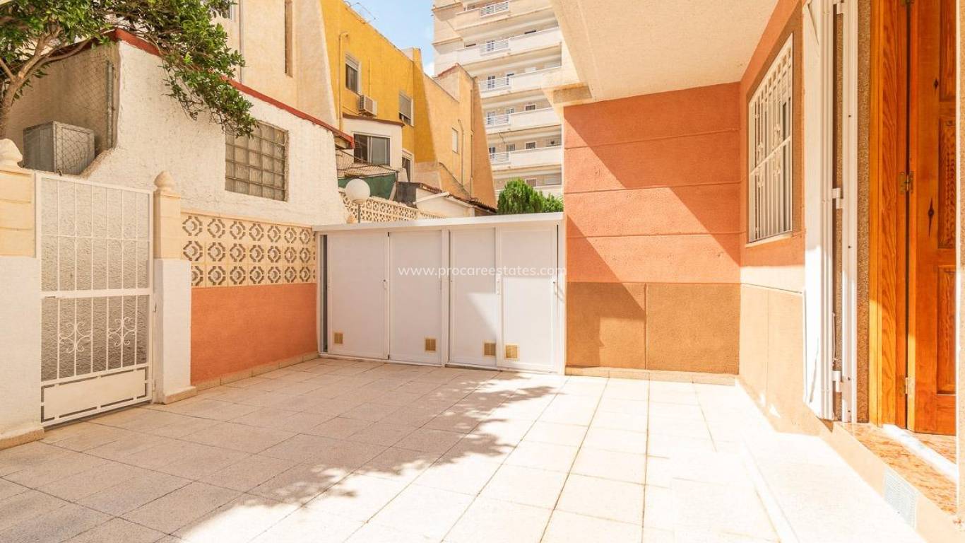 Resale - Apartment - Torrevieja - Nueva Torrevieja