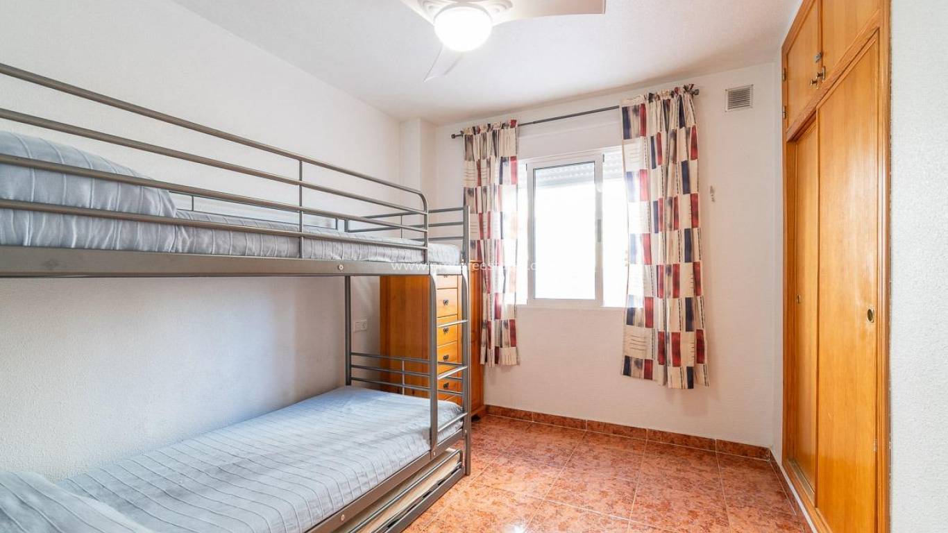 Resale - Apartment - Torrevieja - Nueva Torrevieja