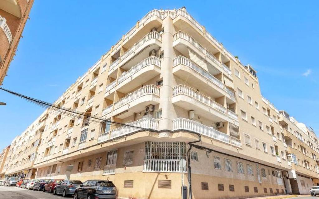 Resale - Apartment - Torrevieja - Nueva Torrevieja