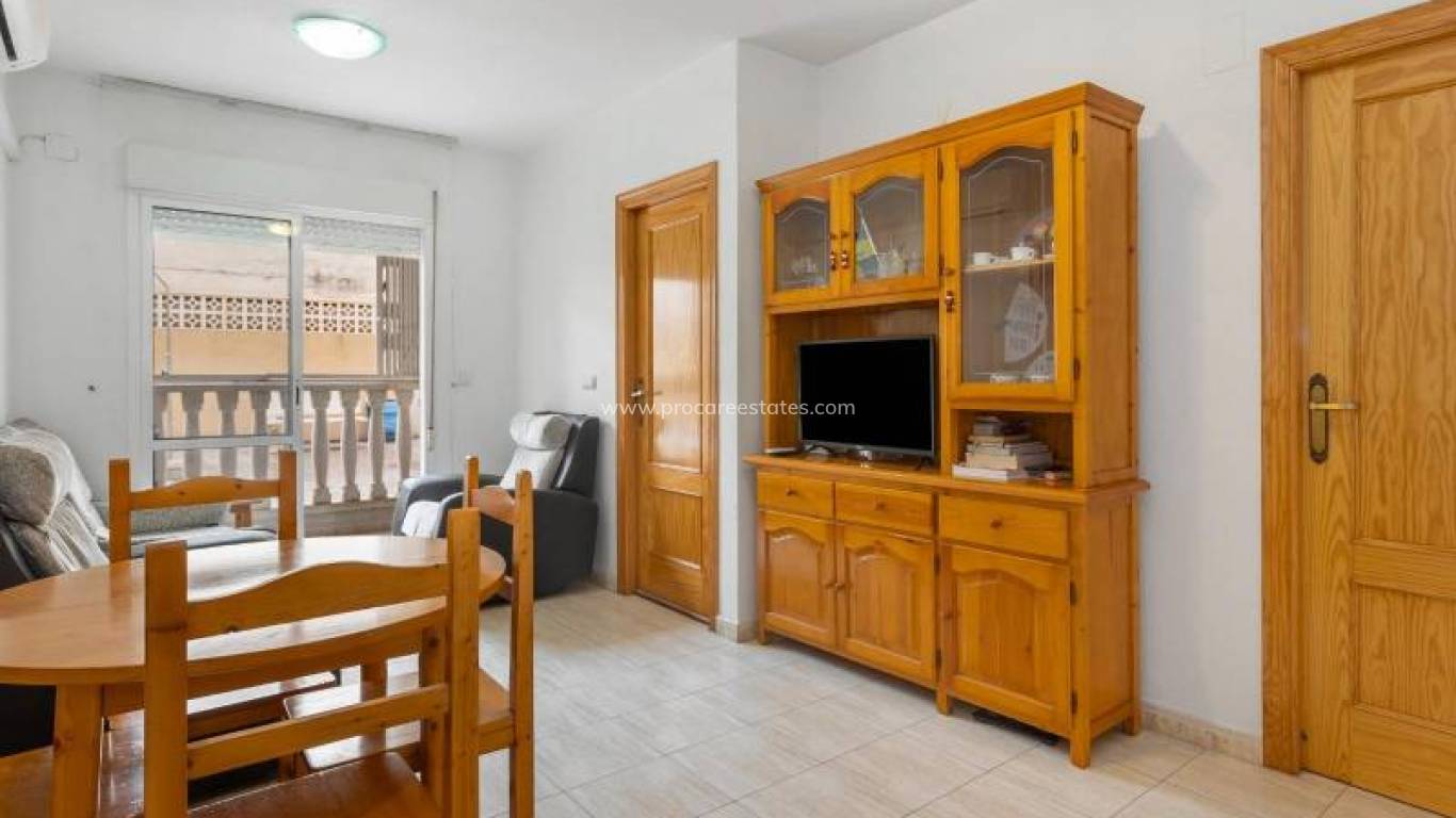 Resale - Apartment - Torrevieja - Nueva Torrevieja