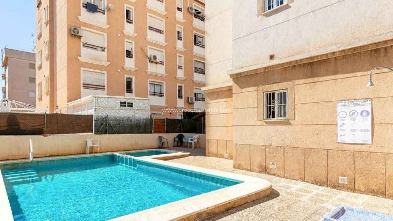 Resale - Apartment - Torrevieja - Nueva Torrevieja