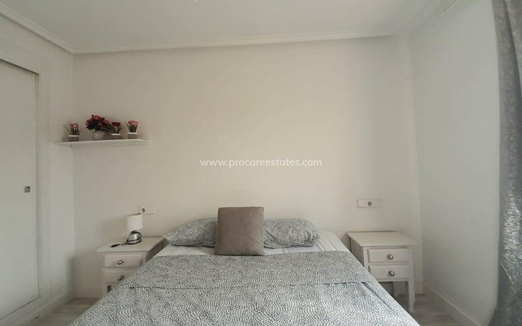 Resale - Apartment - Torrevieja - Nueva Torrevieja