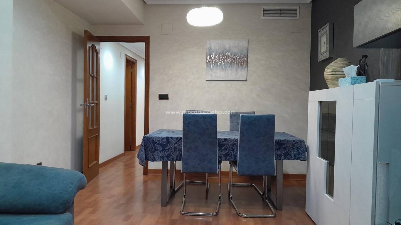 Resale - Apartment - Torrevieja - Nueva Torrevieja