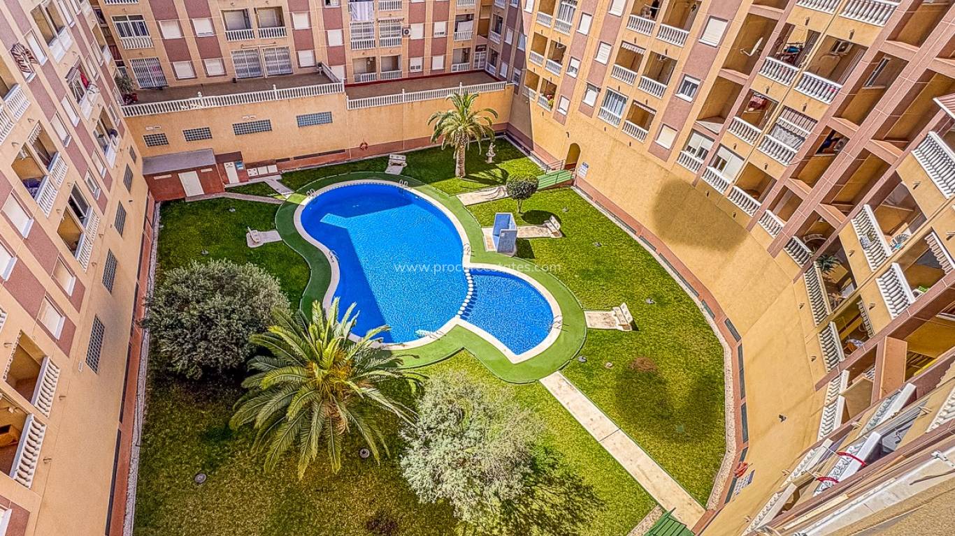 Resale - Apartment - Torrevieja - Parque de las Naciones