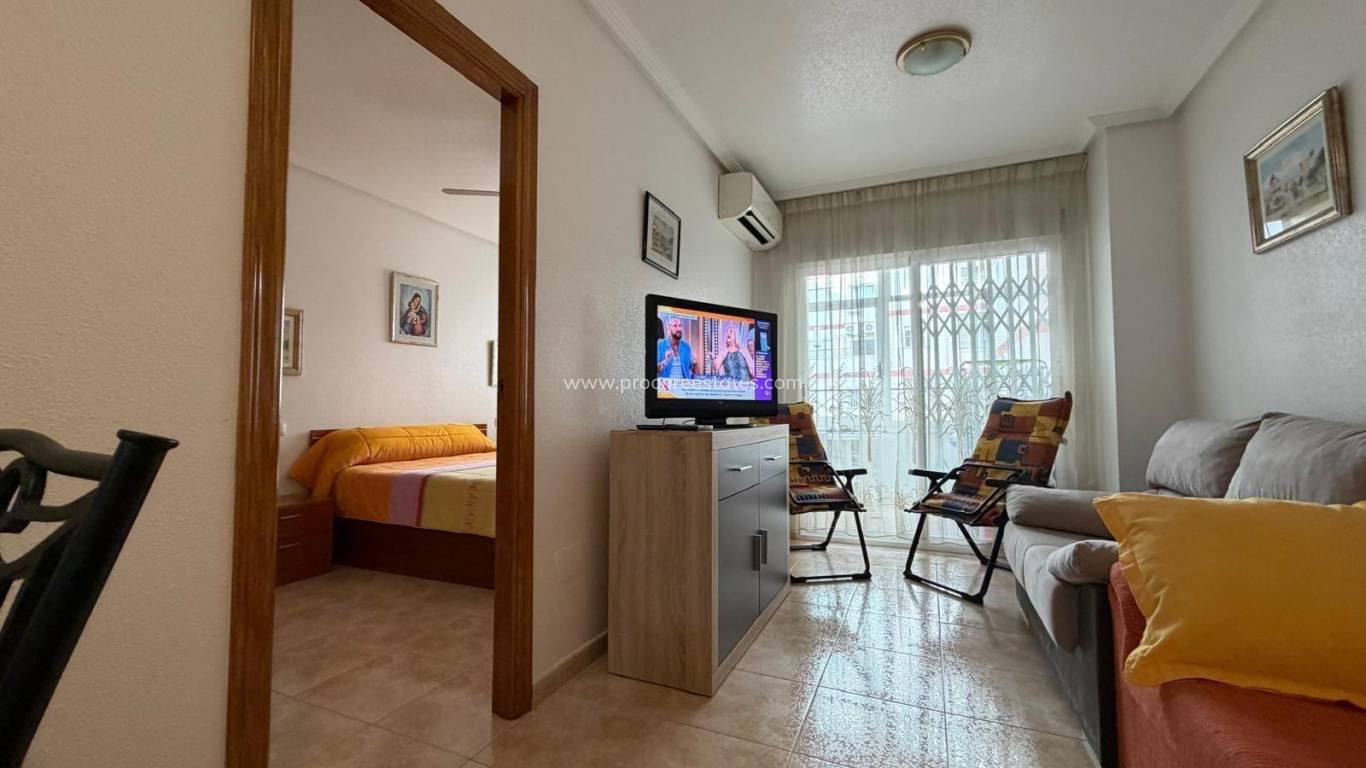 Resale - Apartment - Torrevieja - Parque de las Naciones