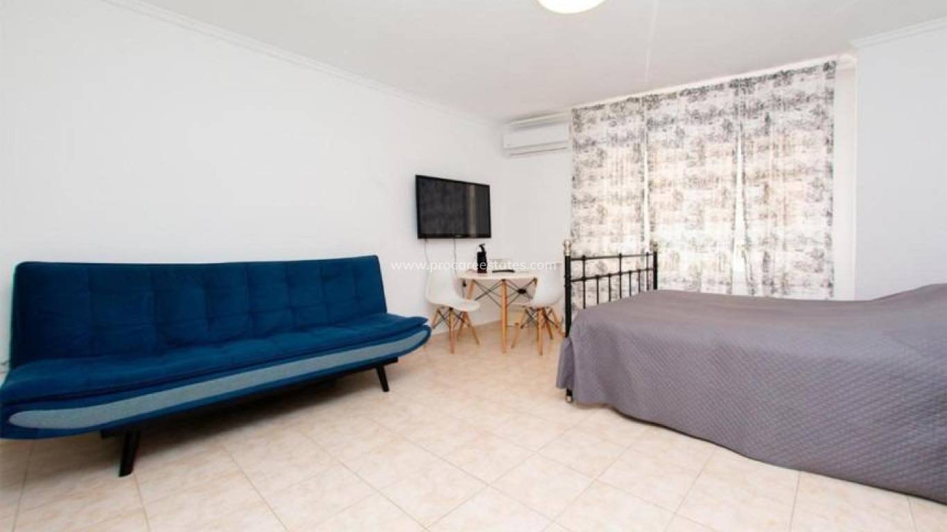 Resale - Apartment - Torrevieja - Playa Del Cura