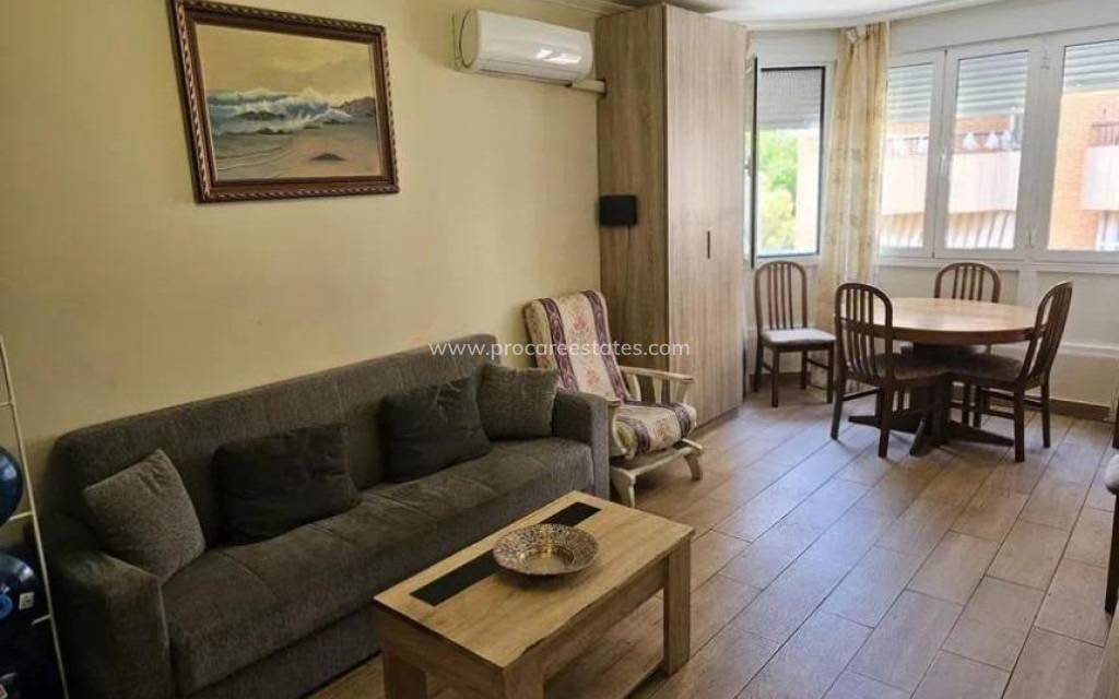 Resale - Apartment - Torrevieja - Playa Del Cura