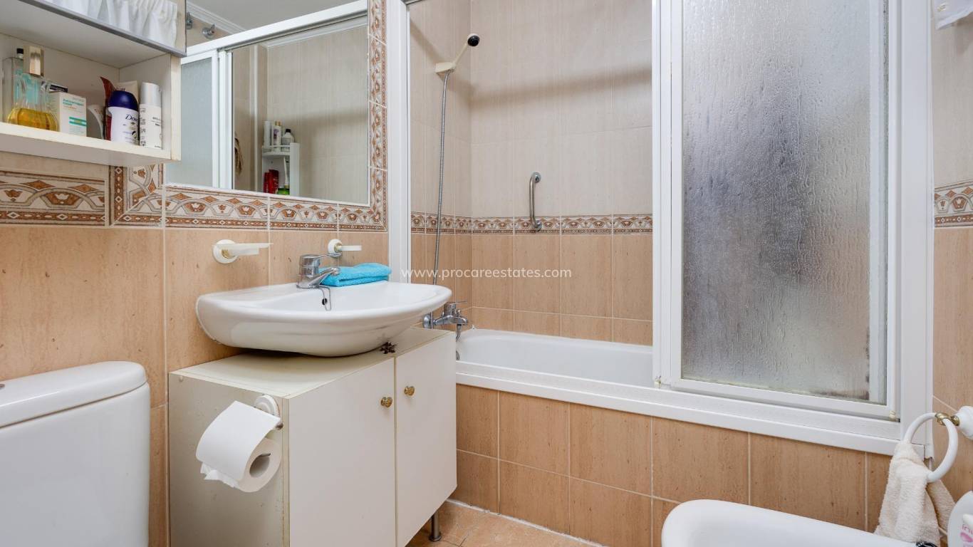 Resale - Apartment - Torrevieja - Playa Del Cura