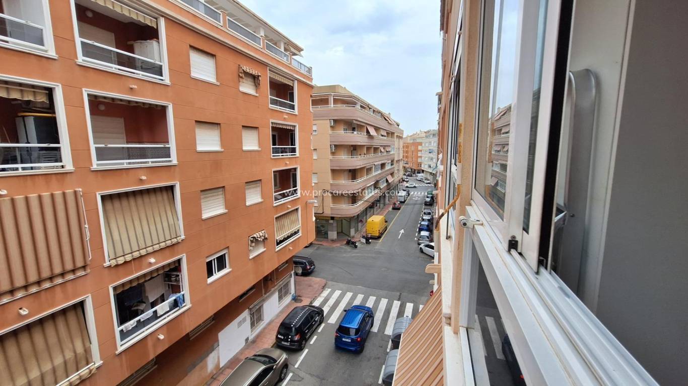 Resale - Apartment - Torrevieja - Playa Del Cura