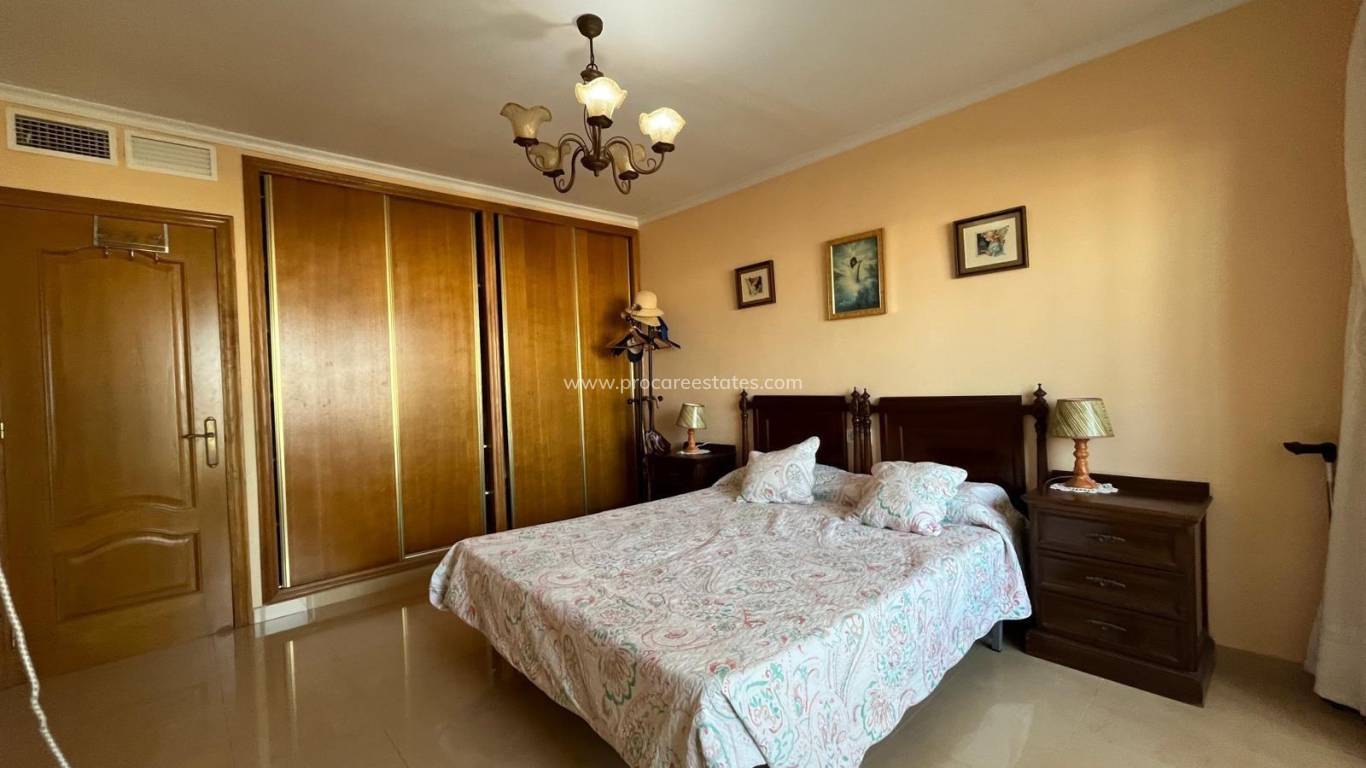 Resale - Apartment - Torrevieja - Playa Del Cura