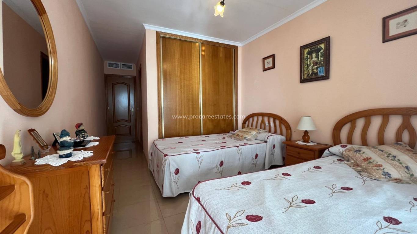 Resale - Apartment - Torrevieja - Playa Del Cura