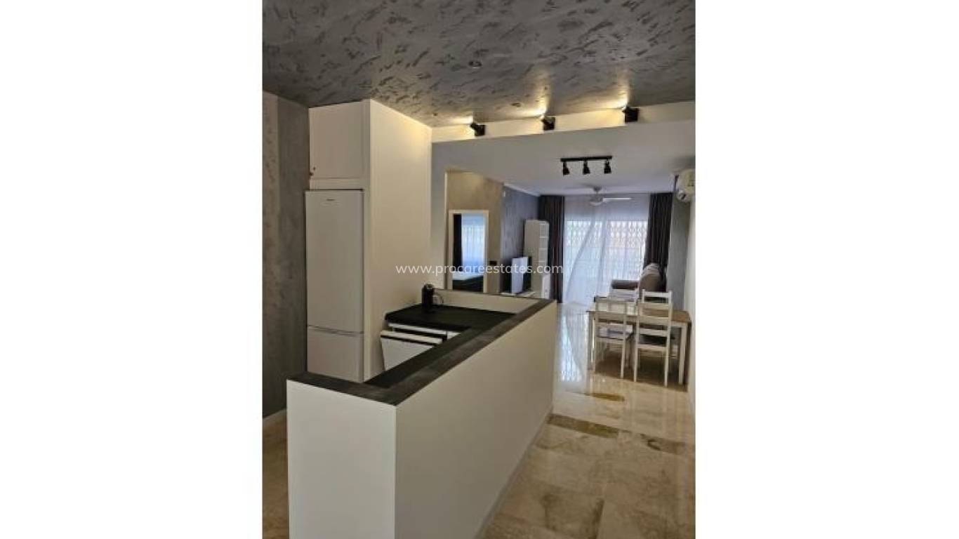 Resale - Apartment - Torrevieja - Playa Del Cura