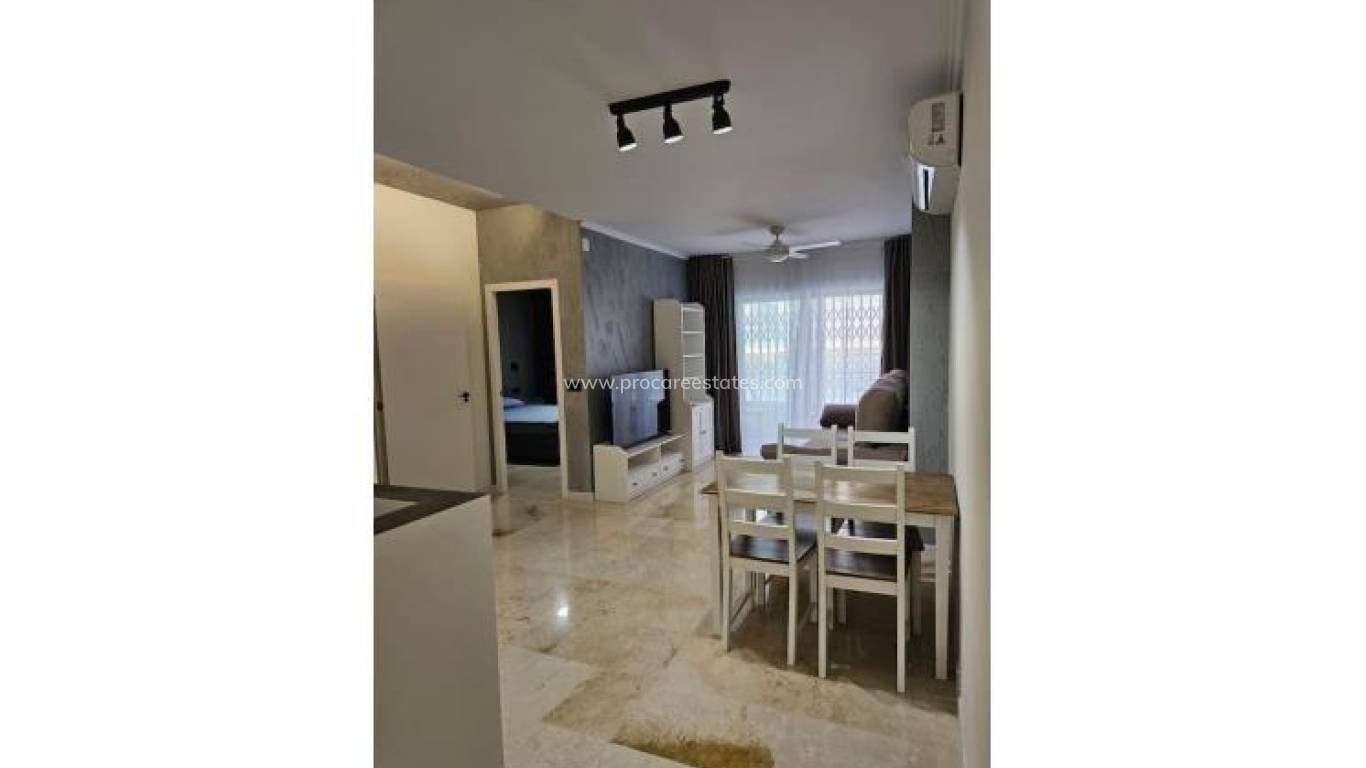 Resale - Apartment - Torrevieja - Playa Del Cura