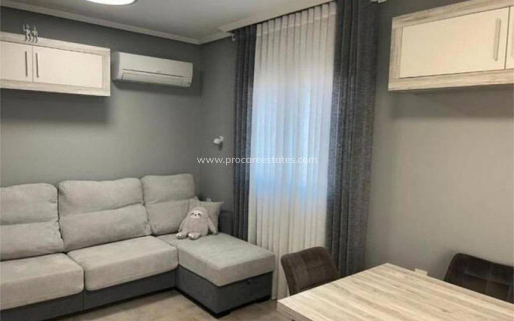 Resale - Apartment - Torrevieja - Playa Del Cura