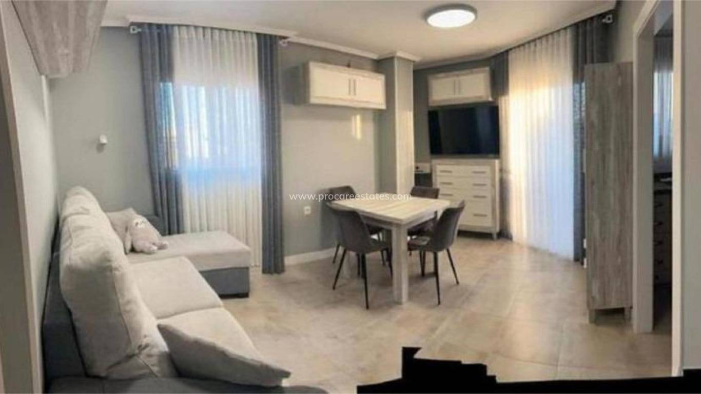 Resale - Apartment - Torrevieja - Playa Del Cura