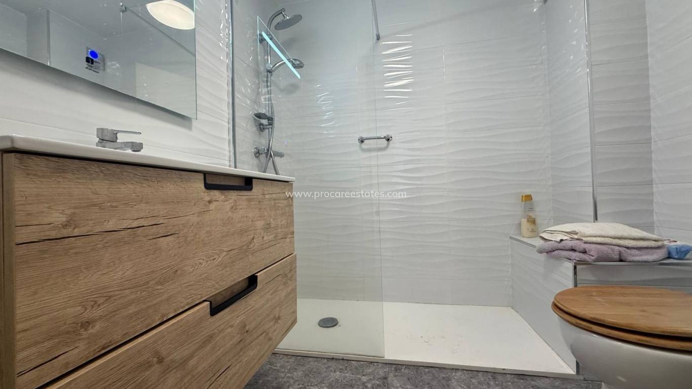 Resale - Apartment - Torrevieja - Playa Del Cura