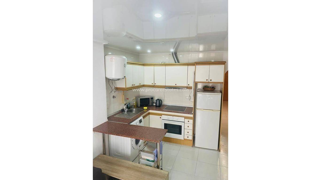 Resale - Apartment - Torrevieja - Playa Del Cura