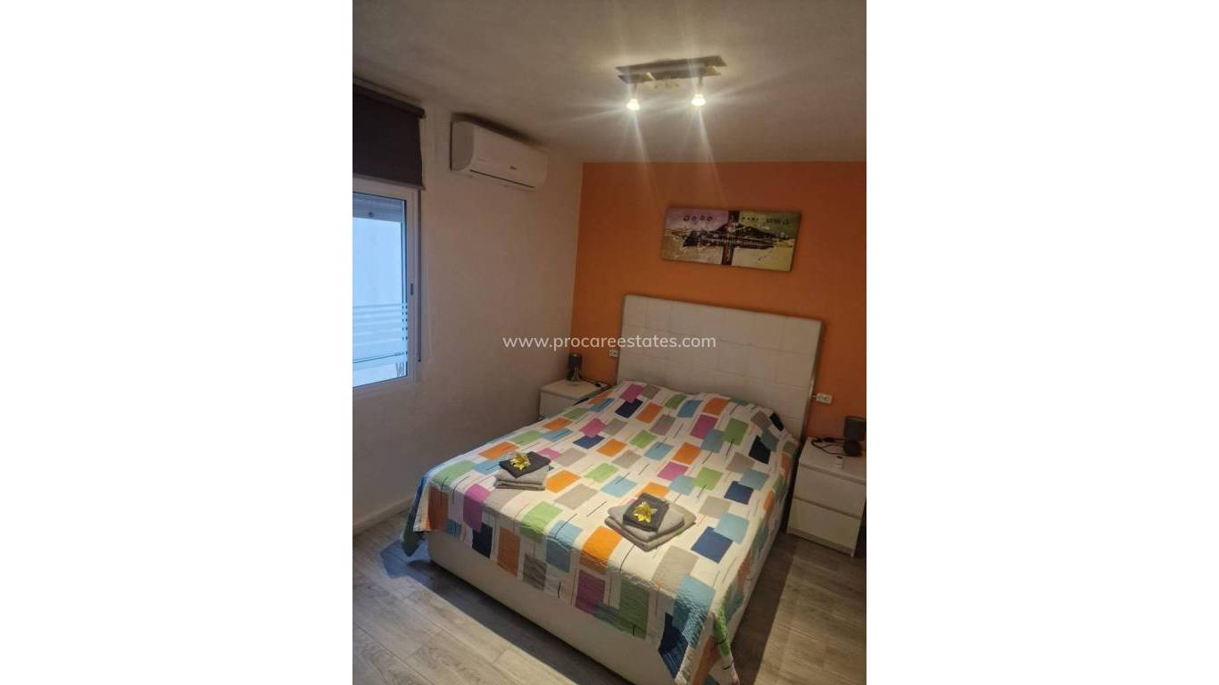 Resale - Apartment - Torrevieja - Playa Del Cura