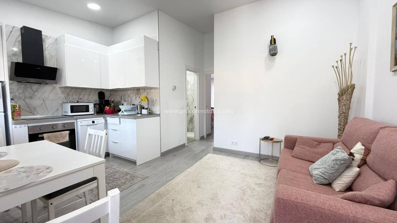 Resale - Apartment - Torrevieja - Playa Del Cura