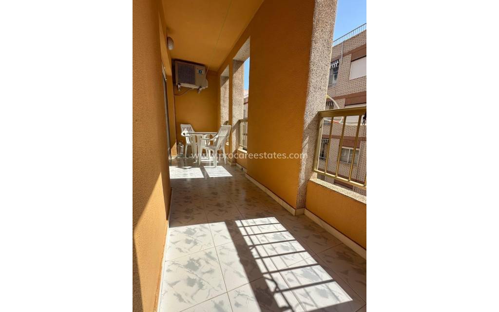 Resale - Apartment - Torrevieja - Playa Del Cura