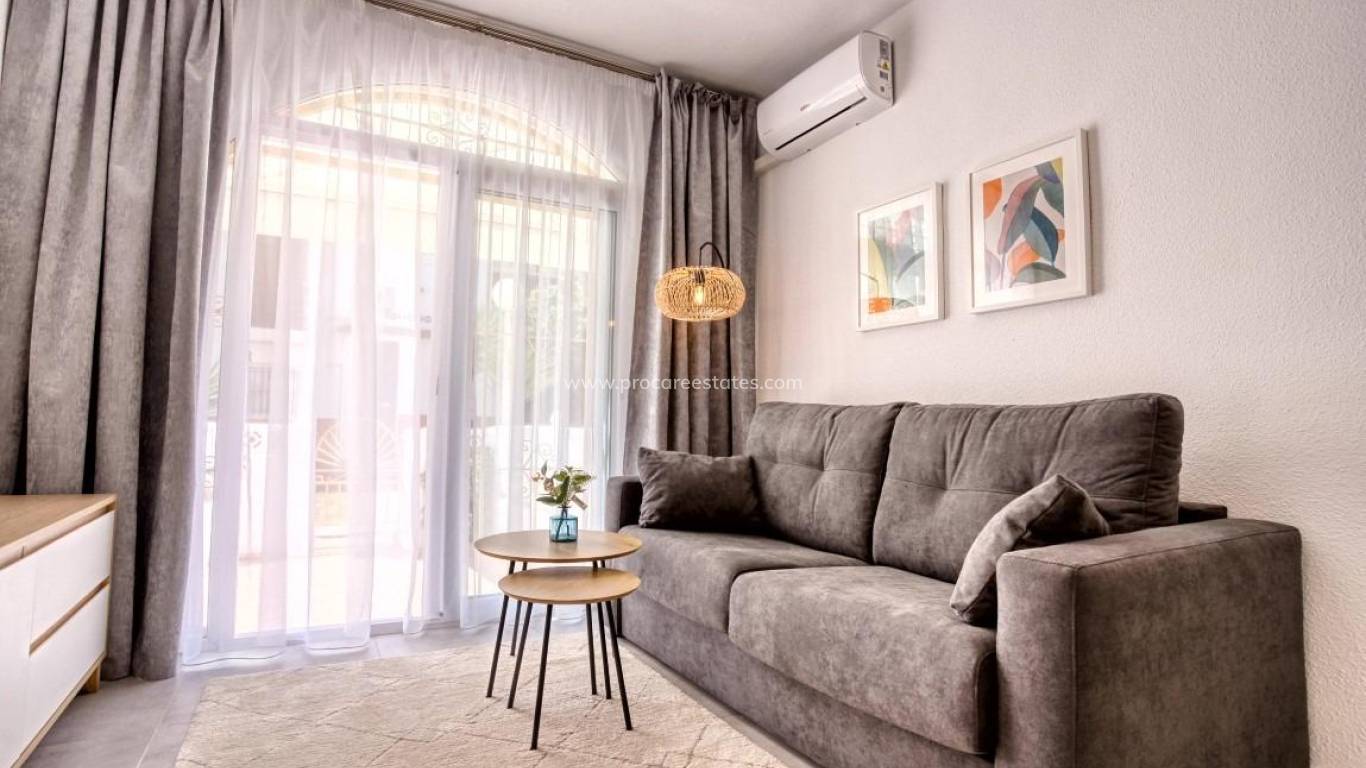 Resale - Apartment - Torrevieja - Playa Del Cura