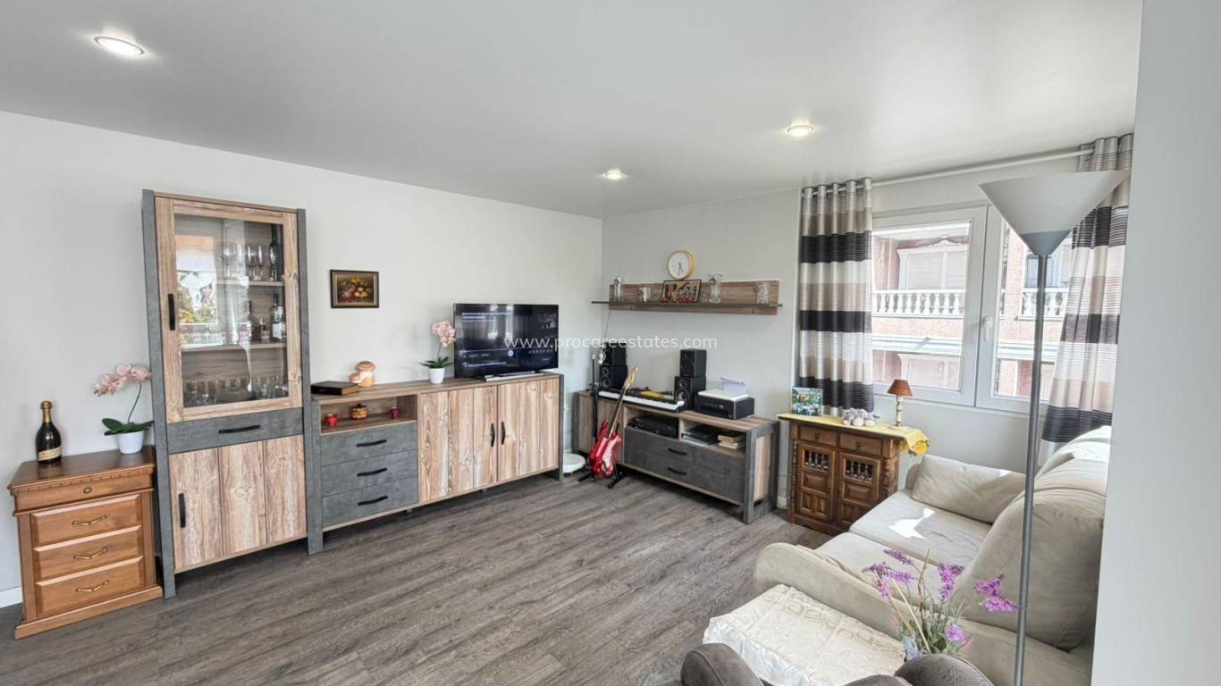 Resale - Apartment - Torrevieja - Playa Del Cura
