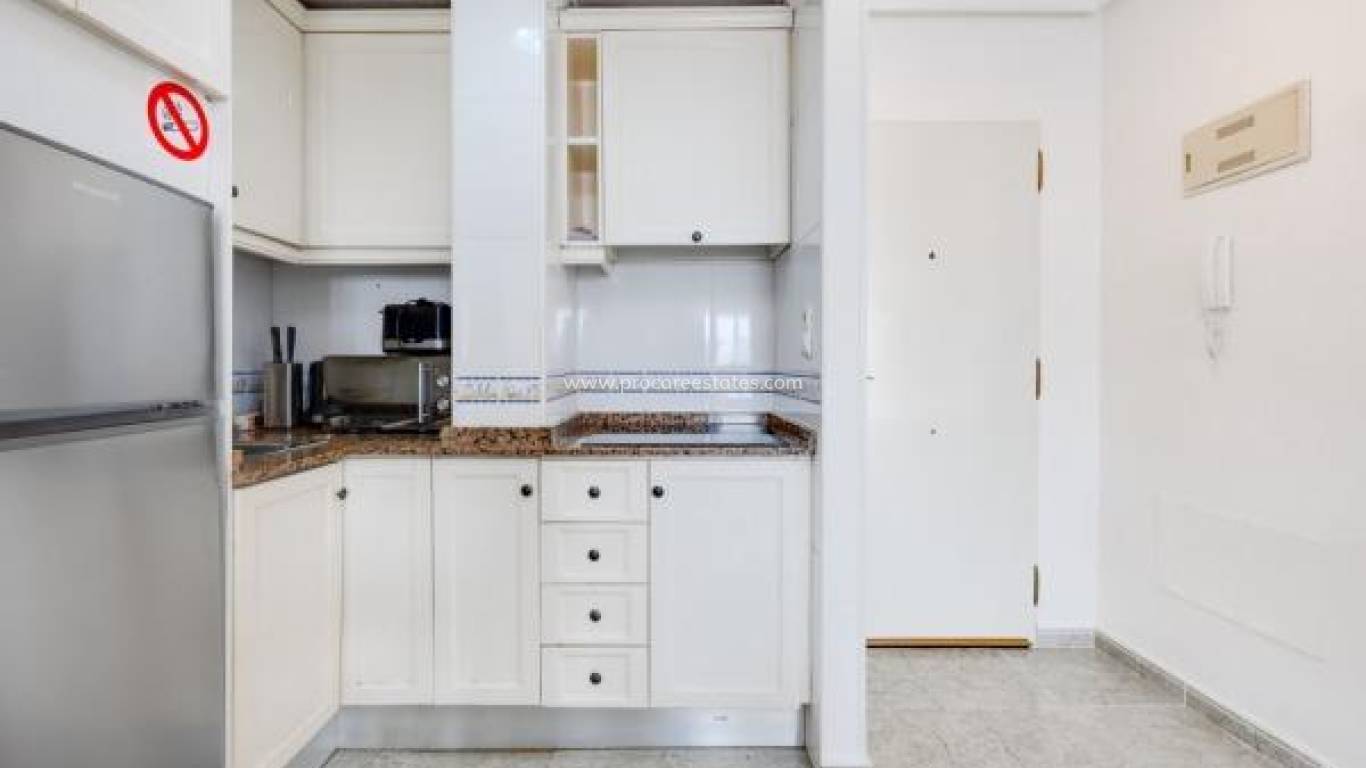 Resale - Apartment - Torrevieja - Playa Del Cura