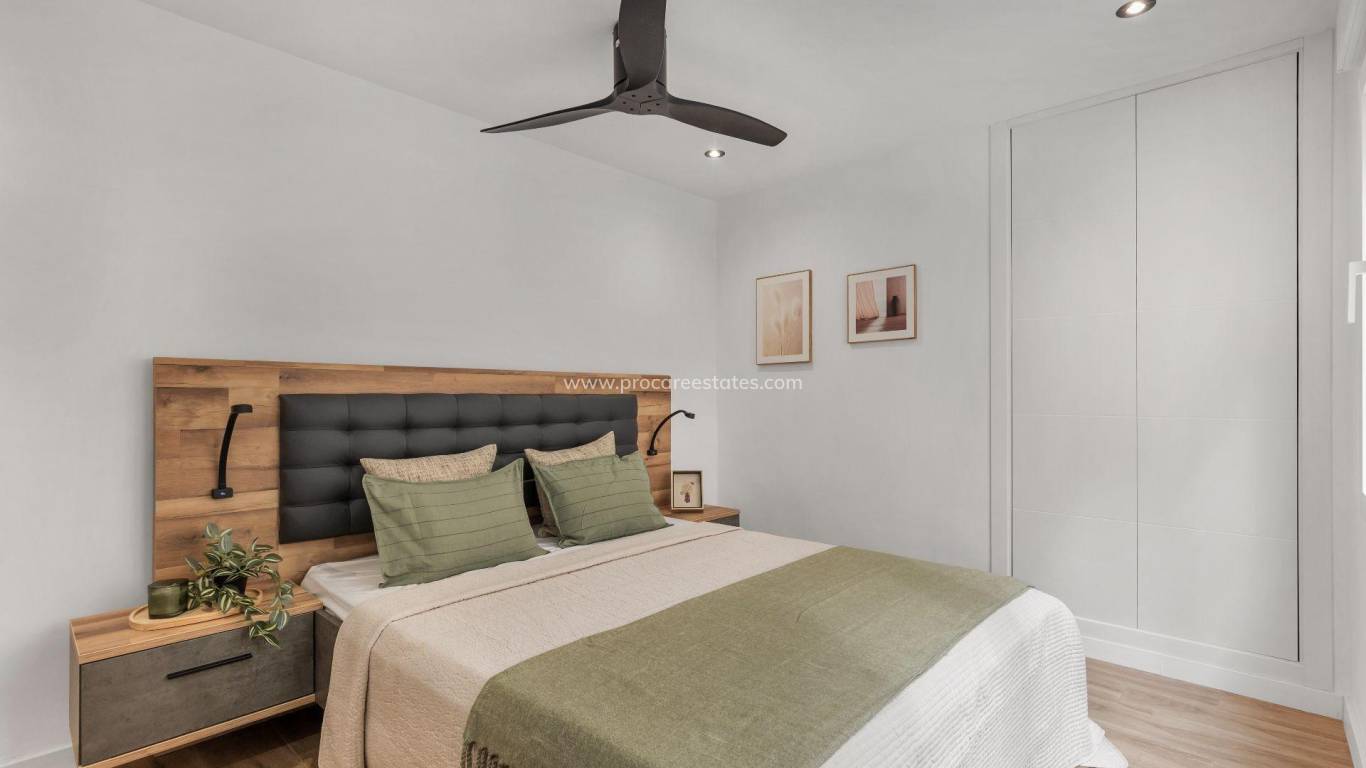 Resale - Apartment - Torrevieja - Playa Del Cura
