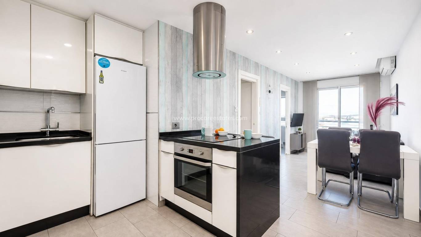 Resale - Apartment - Torrevieja - Playa Del Cura