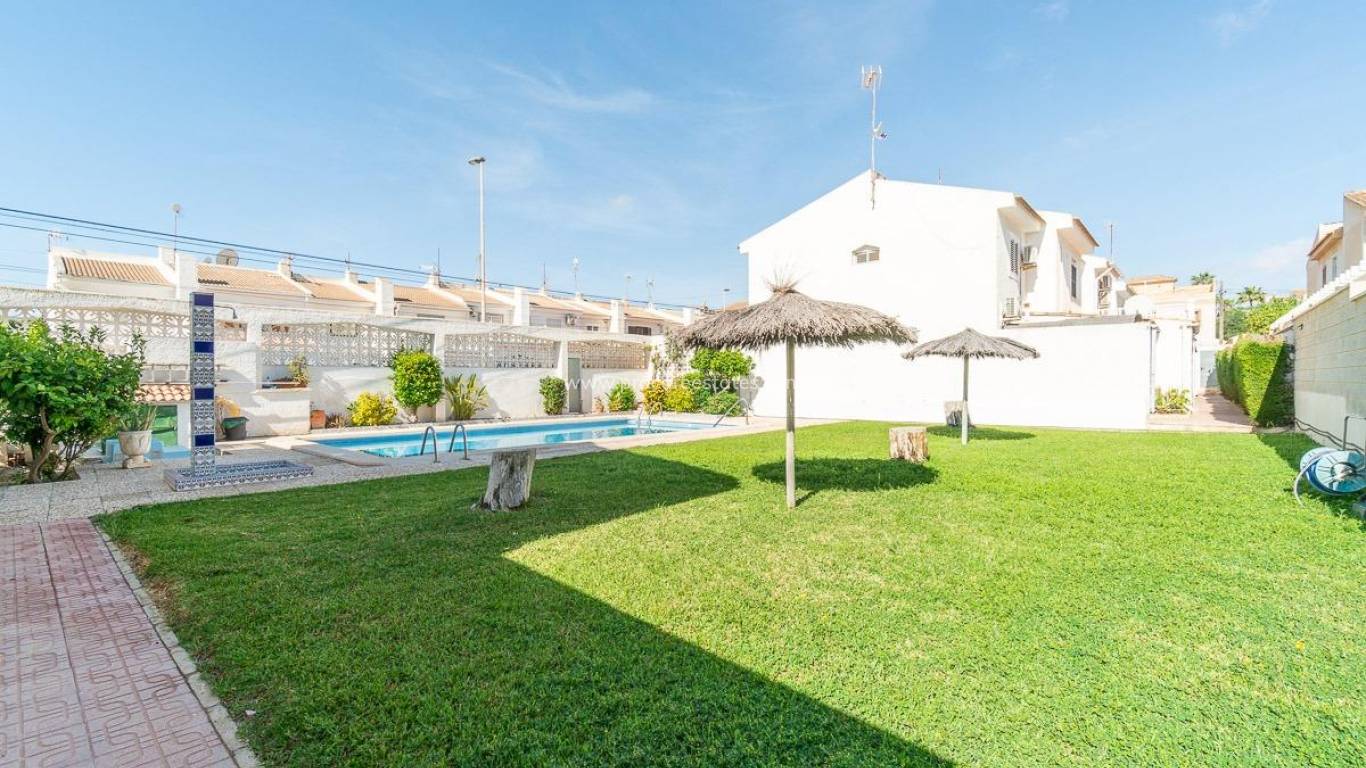 Resale - Apartment - Torrevieja - Playa Los Locos