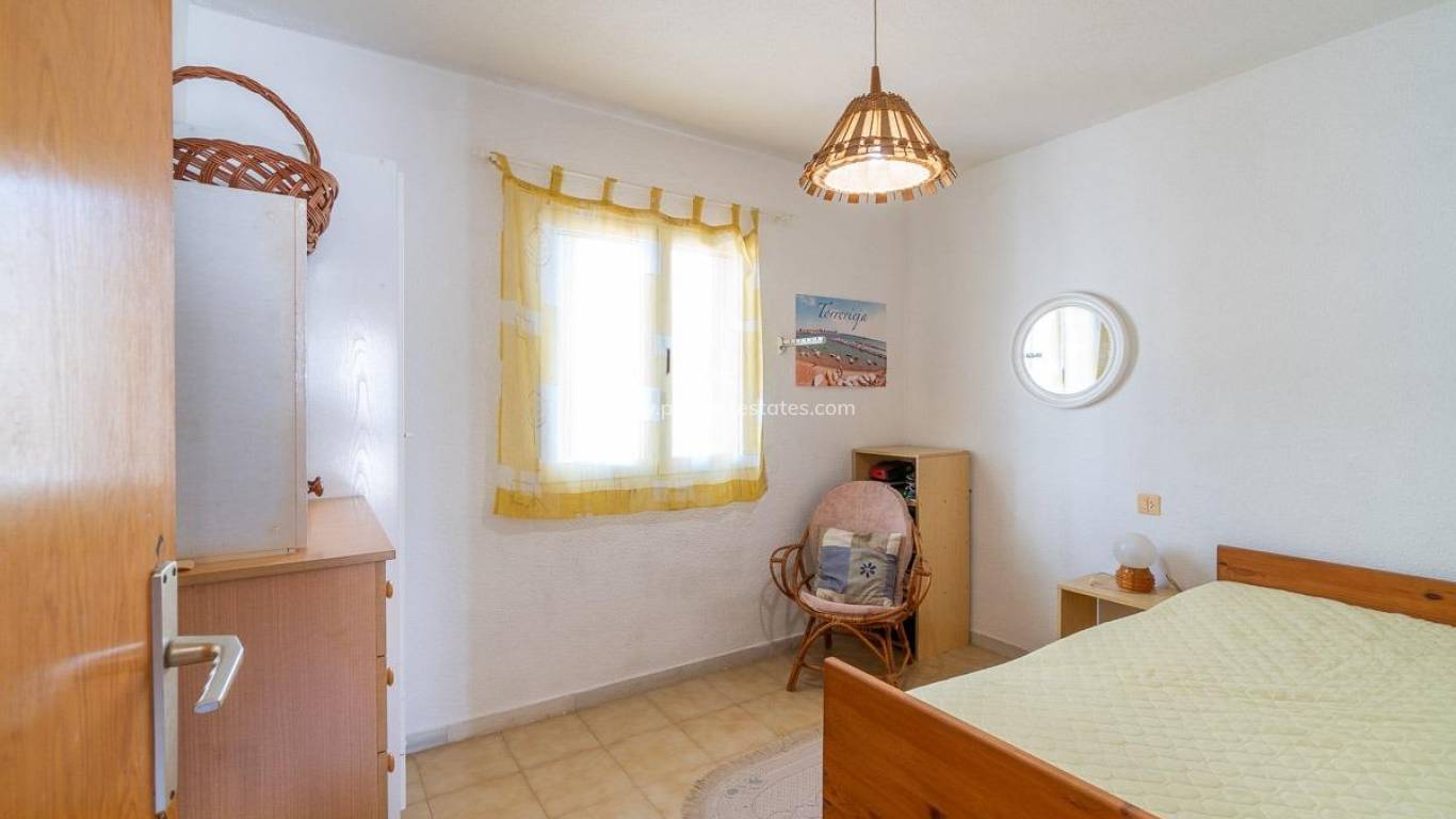 Resale - Apartment - Torrevieja - Playa Los Locos