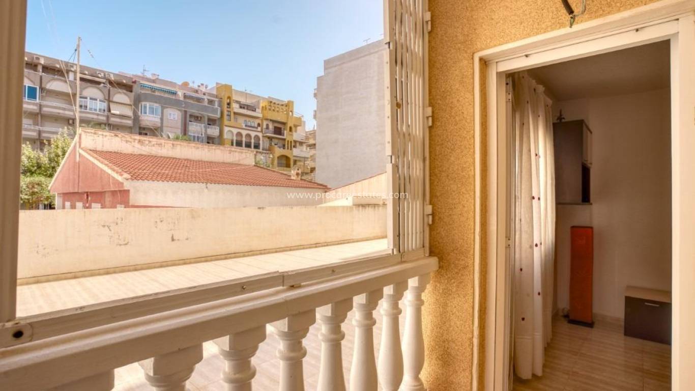 Resale - Apartment - Torrevieja - Playa Los Locos