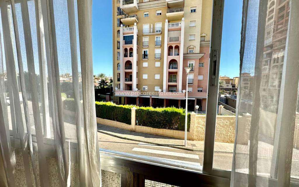 Resale - Apartment - Torrevieja - Playa Los Locos