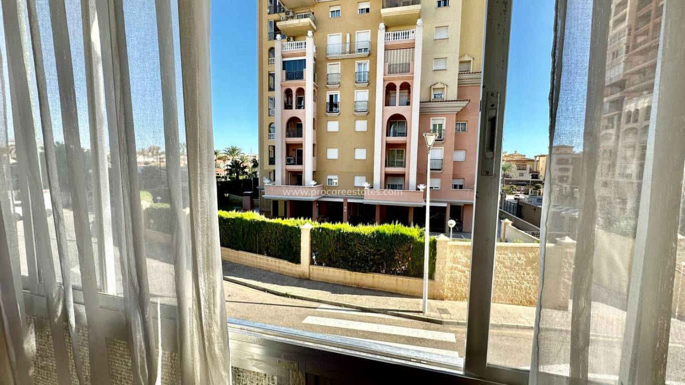 Resale - Apartment - Torrevieja - Playa Los Locos