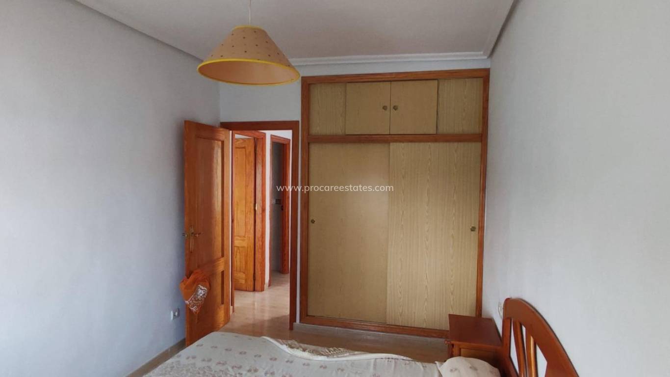 Resale - Apartment - Torrevieja - Playa Los Locos