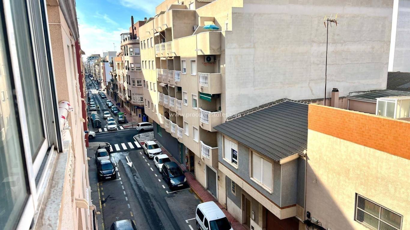 Resale - Apartment - Torrevieja - Playa Los Locos